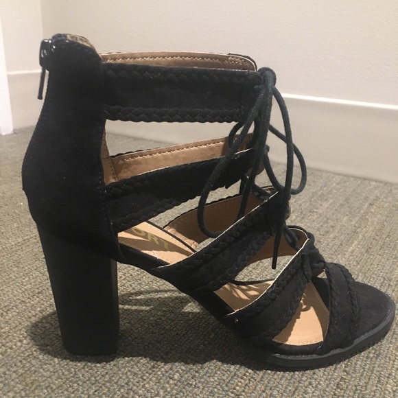 Report black 3.25 inch heel lace-up sandal - Picture 2 of 6
